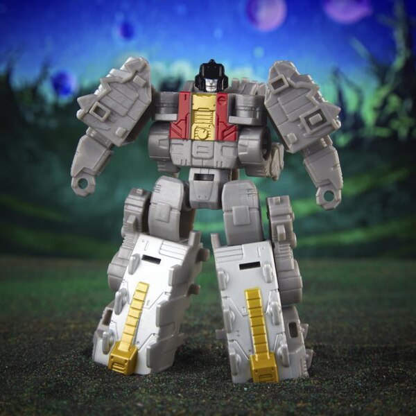 Transformers Legacy Evolution Core Dinobot Scarr Image  (2 of 98)